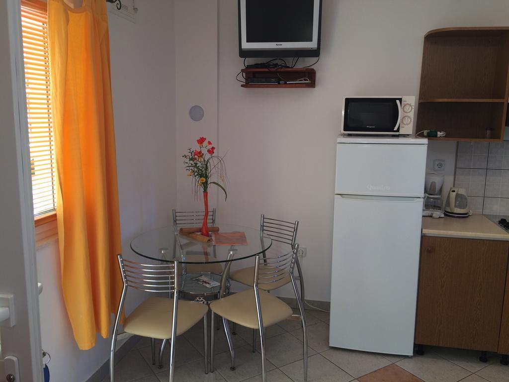 Apartment Kolundzic Novi Vinodolski Δωμάτιο φωτογραφία