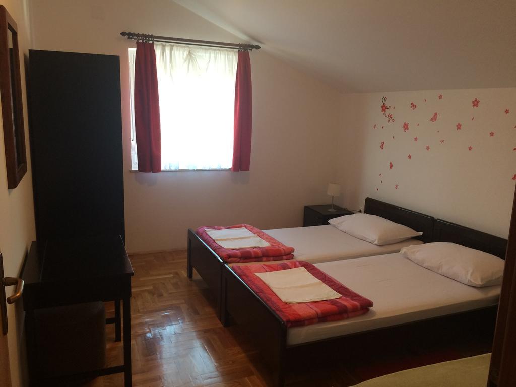Apartment Kolundzic Novi Vinodolski Δωμάτιο φωτογραφία
