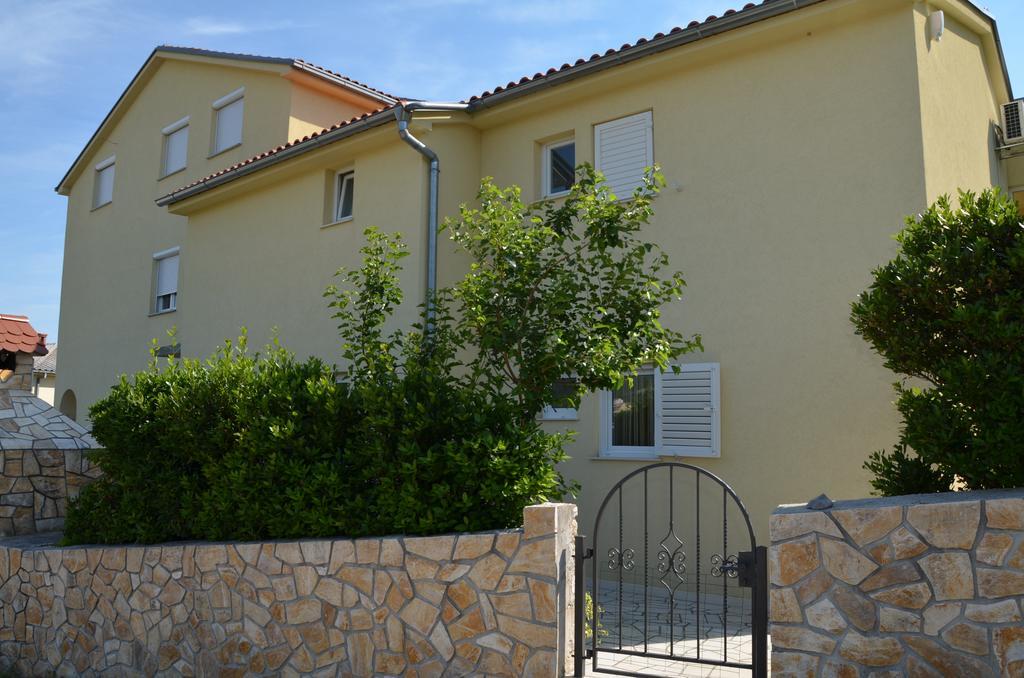 Apartment Kolundzic Novi Vinodolski Εξωτερικό φωτογραφία