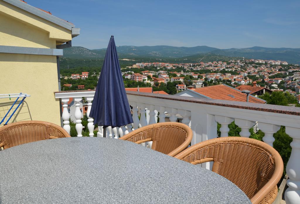 Apartment Kolundzic Novi Vinodolski Εξωτερικό φωτογραφία