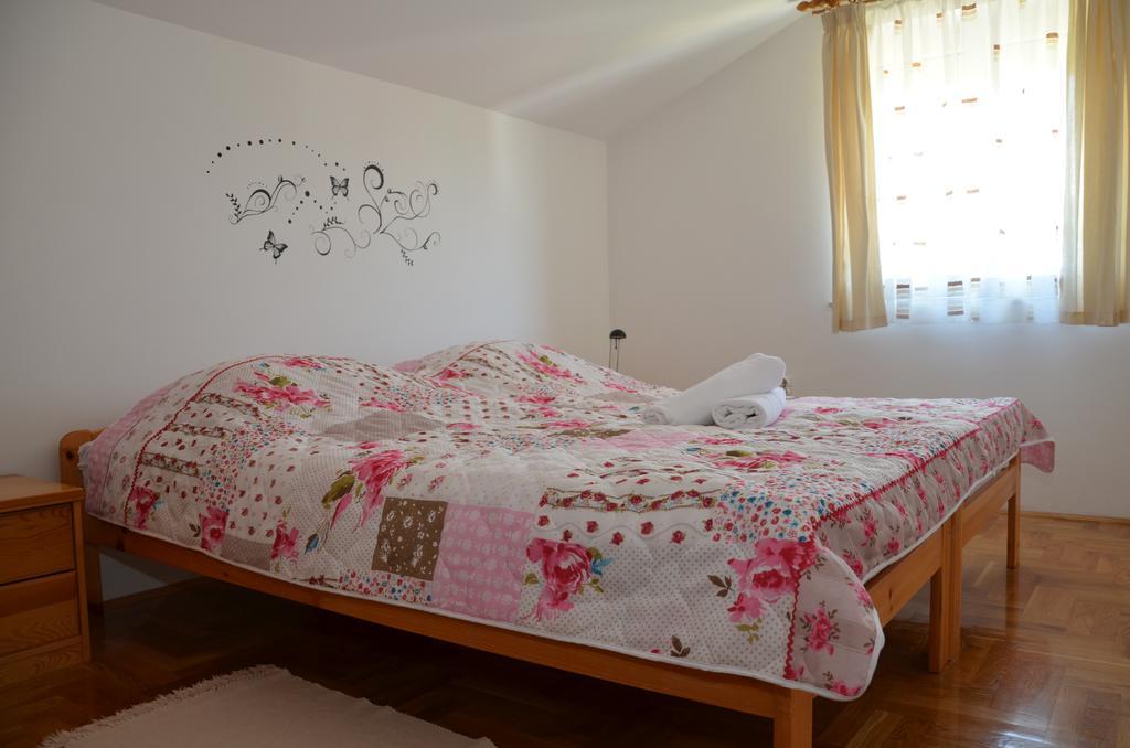 Apartment Kolundzic Novi Vinodolski Εξωτερικό φωτογραφία