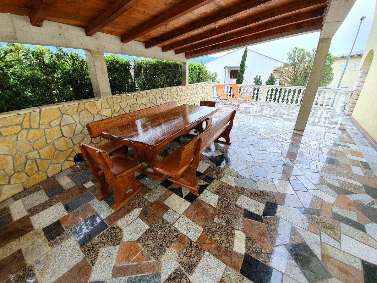 Apartment Kolundzic Novi Vinodolski Εξωτερικό φωτογραφία